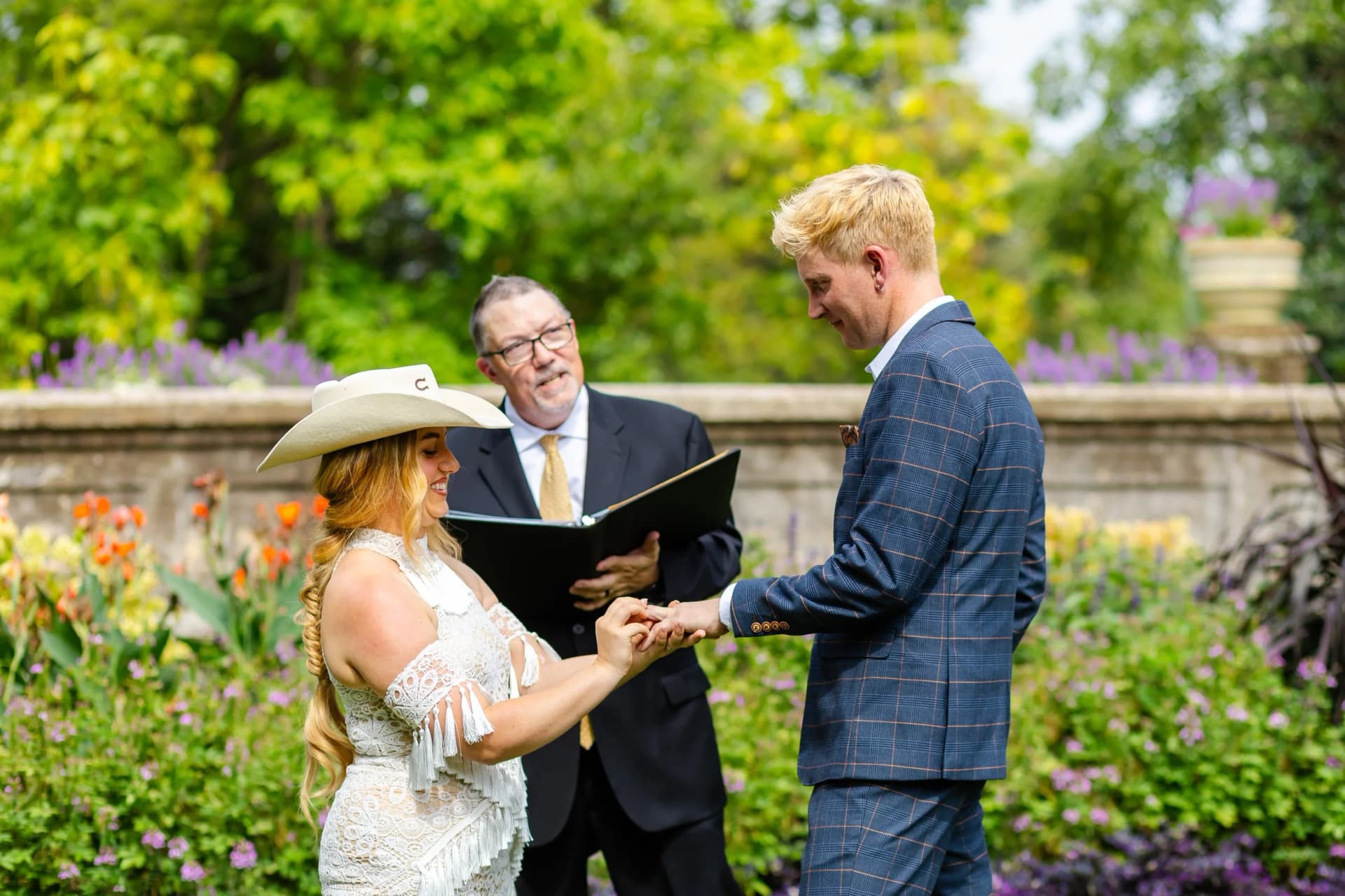 Centennial Park elopement photo 5