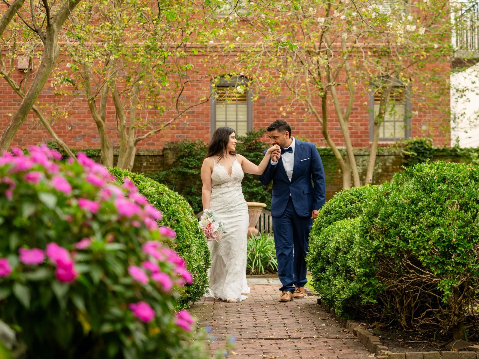 Davenport House elopement photo 12