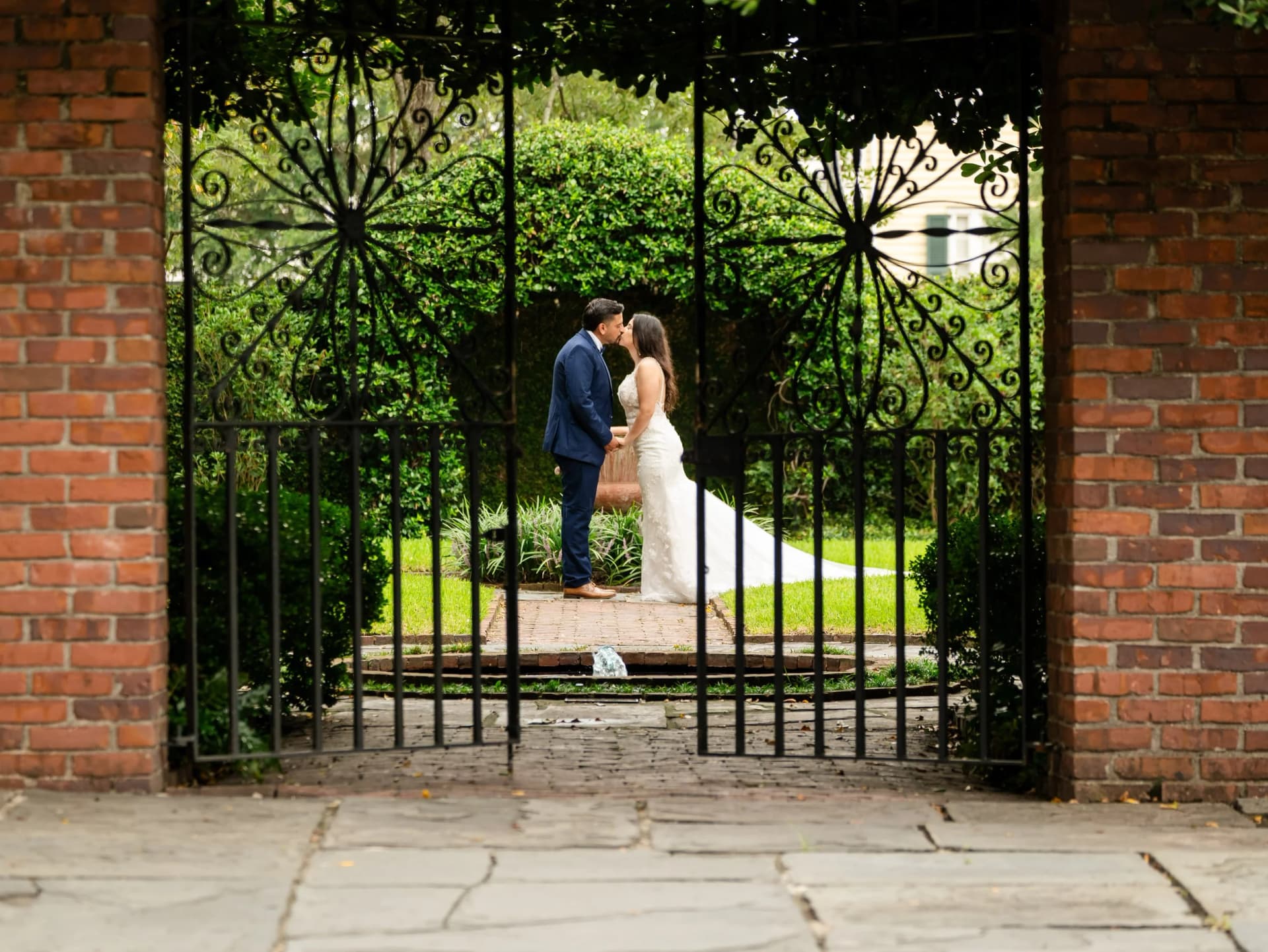 Davenport House elopement photo 28