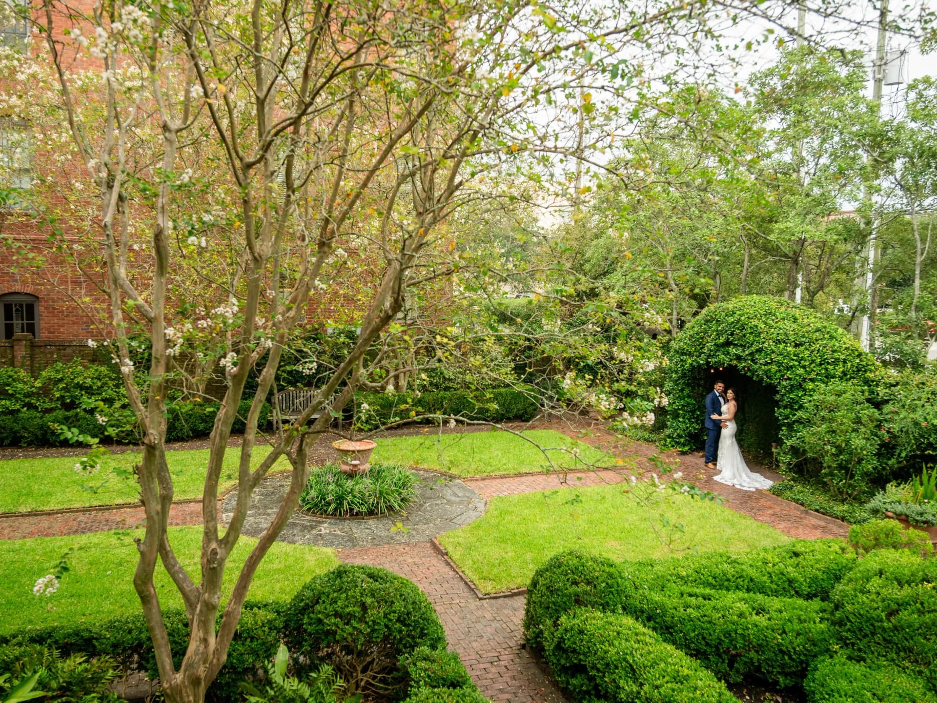Davenport House elopement photo 3