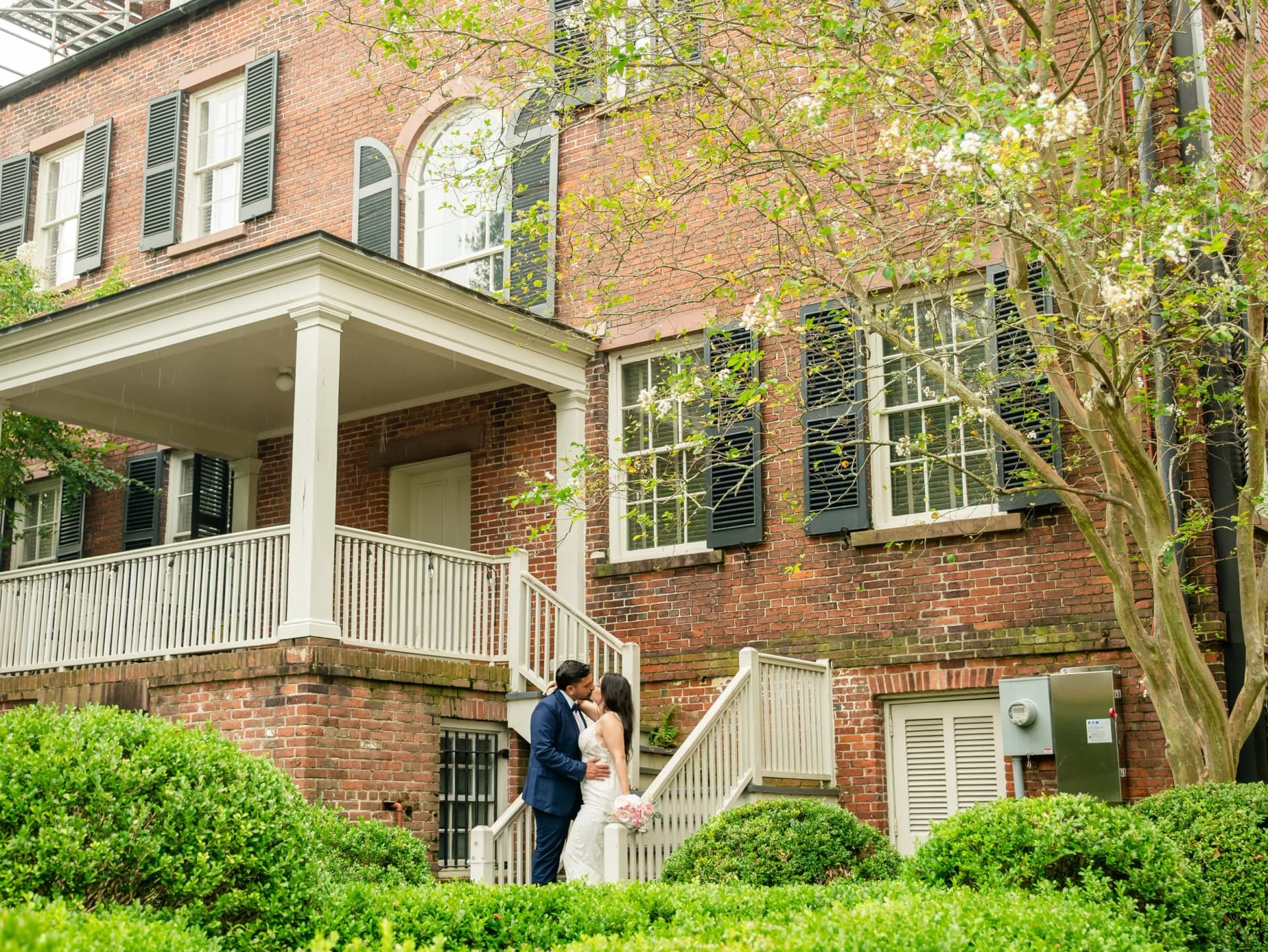Davenport House elopement photo 11
