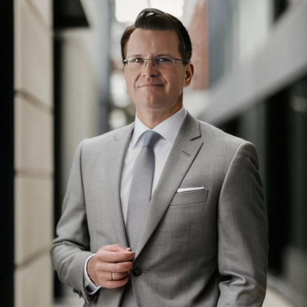 Rev. Brandon Rich, Chief Executive Officer of Elopements Inc.