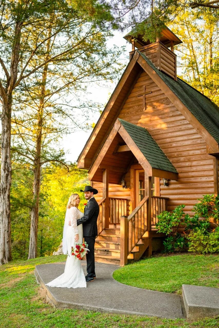 Gatlinburg Wedding Chapel elopement photo 11