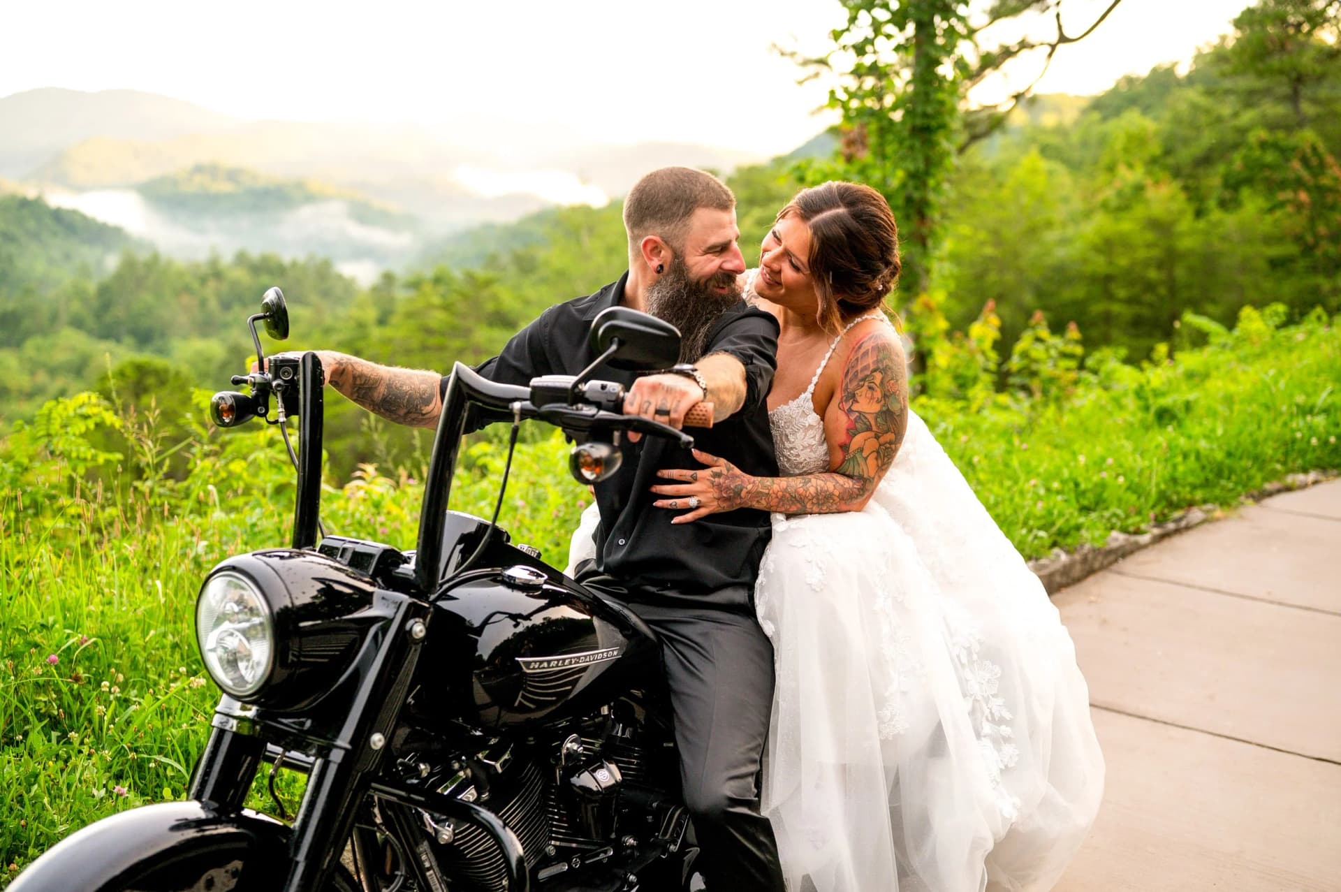 Foothills Parkway elopement photo 18