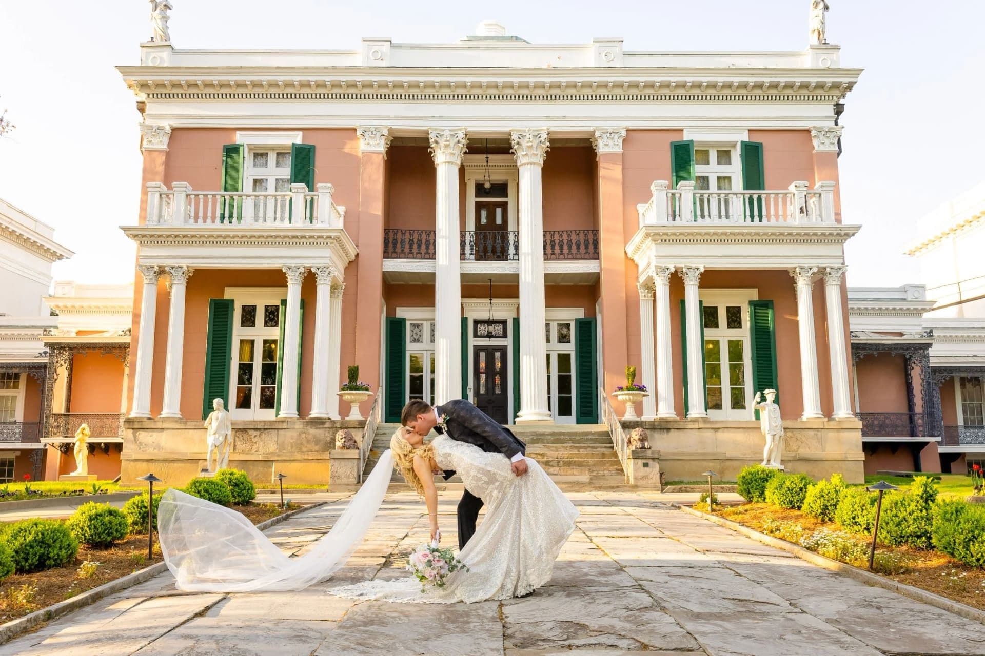 Nashville elopement packages — The Perfect 'I Do' Destination