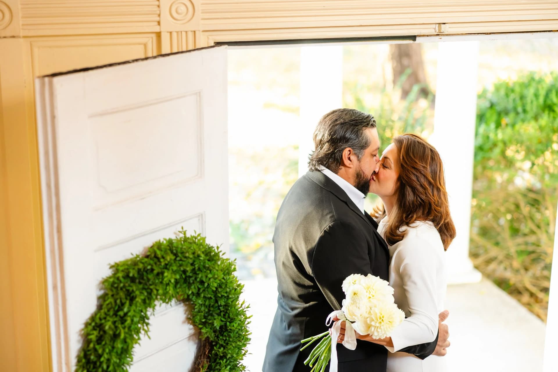 Spring Haven Mansion elopement photo 43