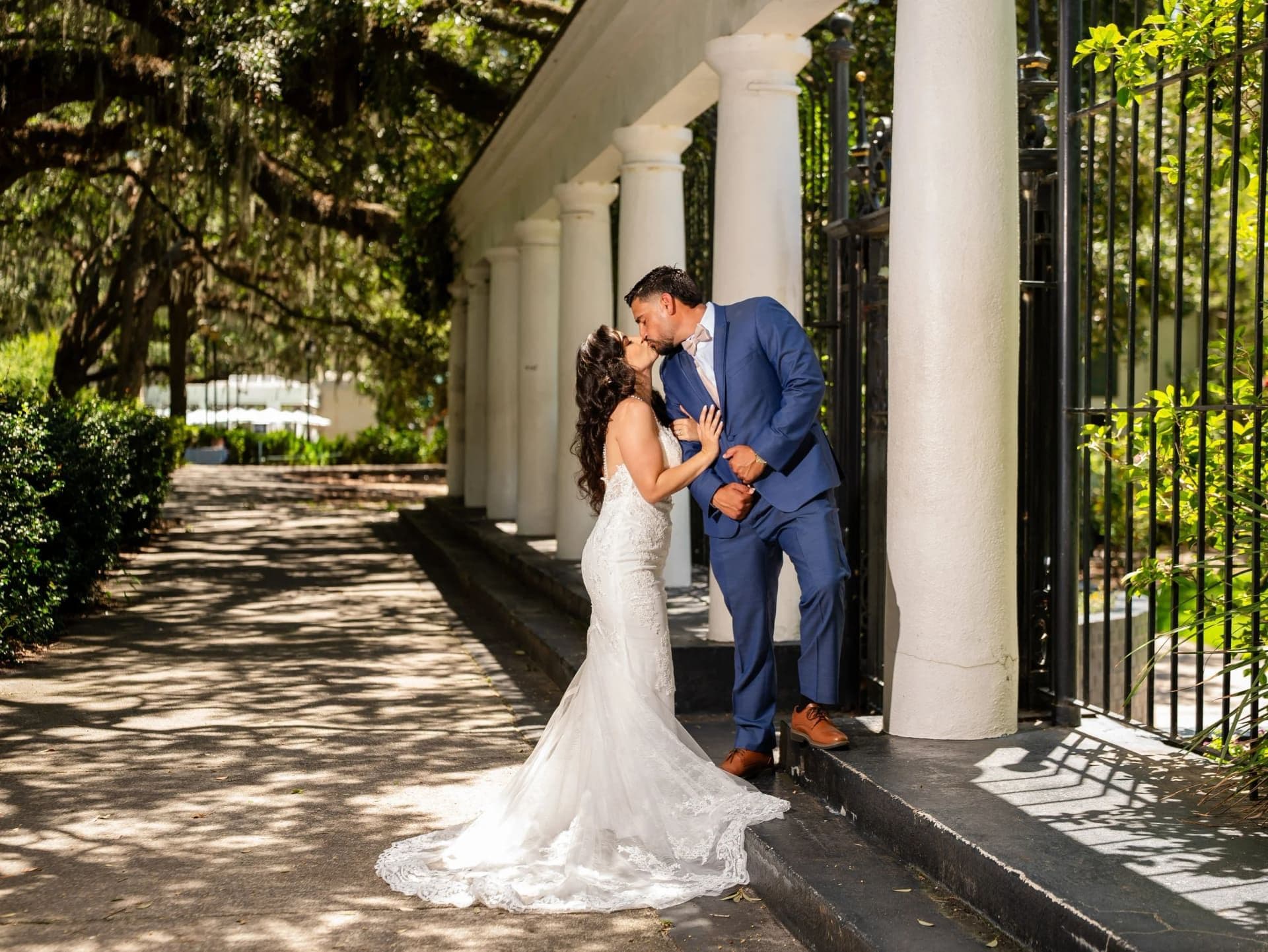 Savannah elopement packages — A Southern Fairytale for Elopements