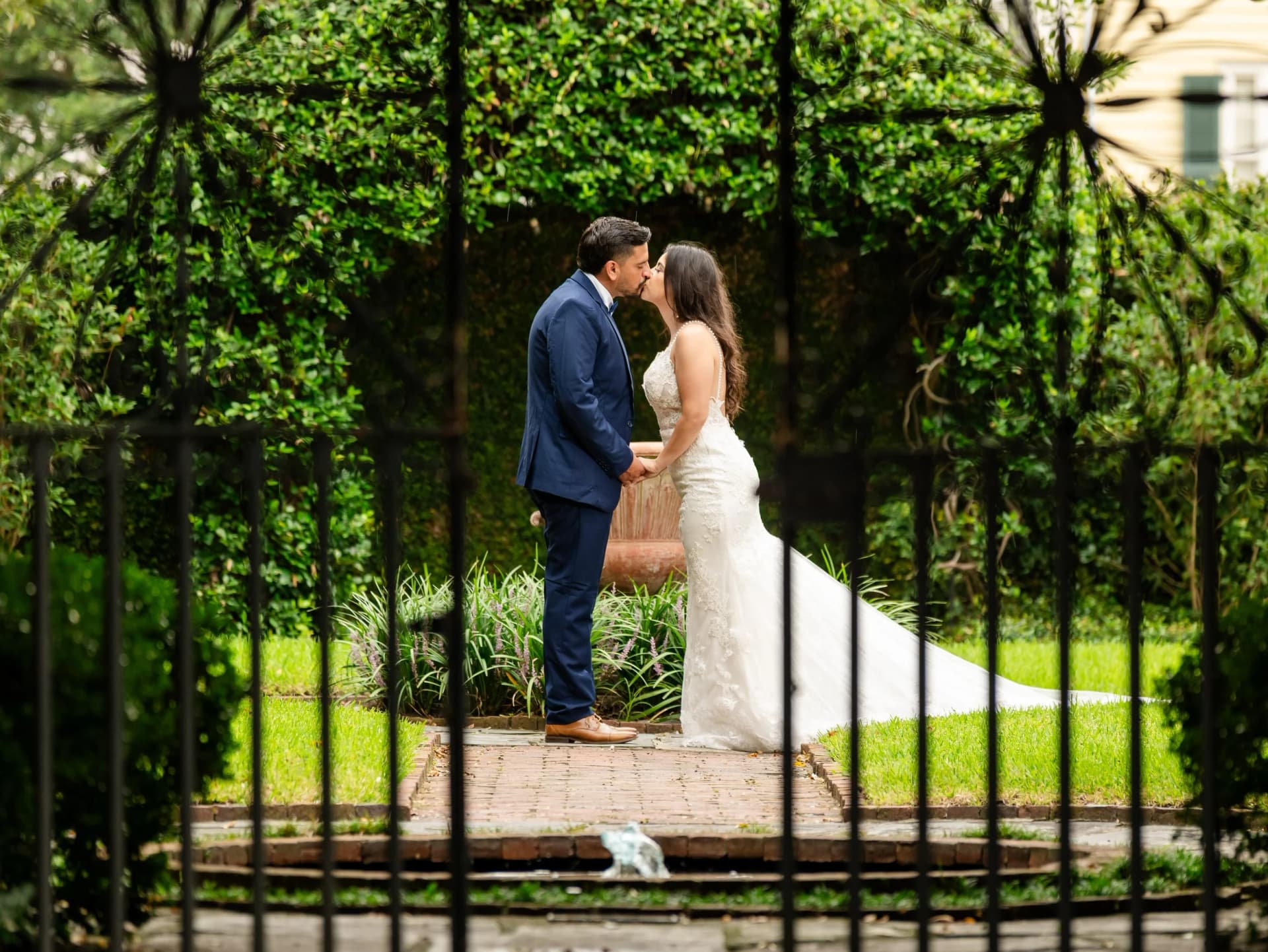 Davenport House elopement photo 14