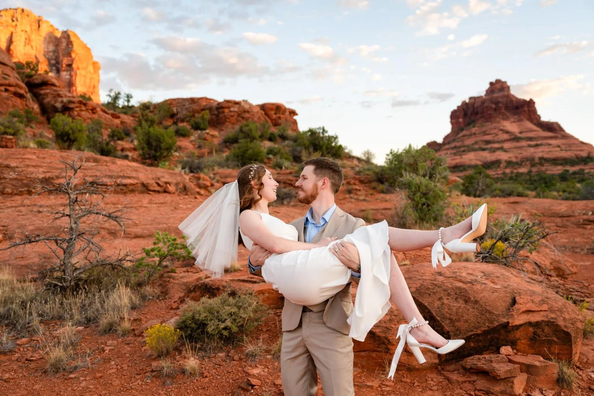 Baby Bell Rock elopement photo 11